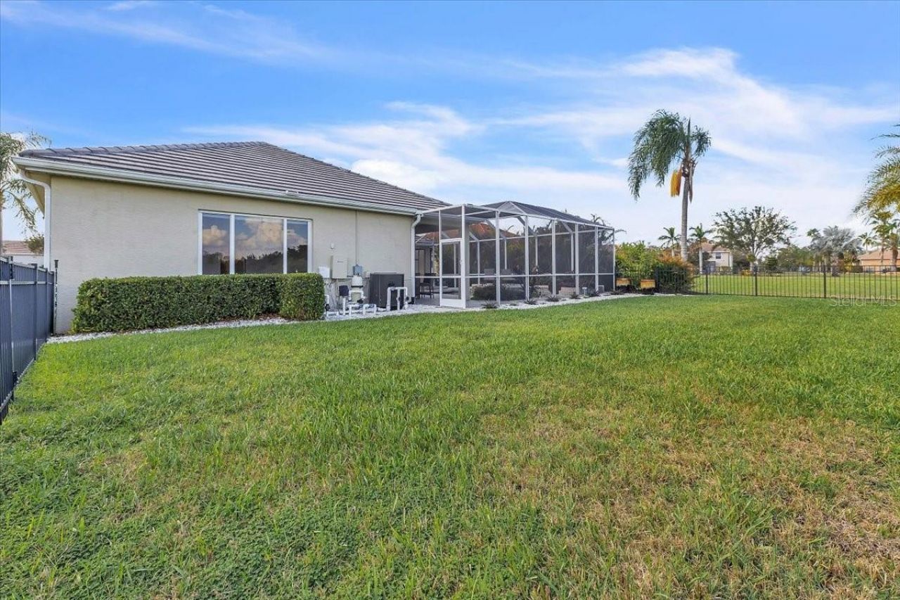 709 Country Meadows Way , Bradenton, FL 34212 Photo