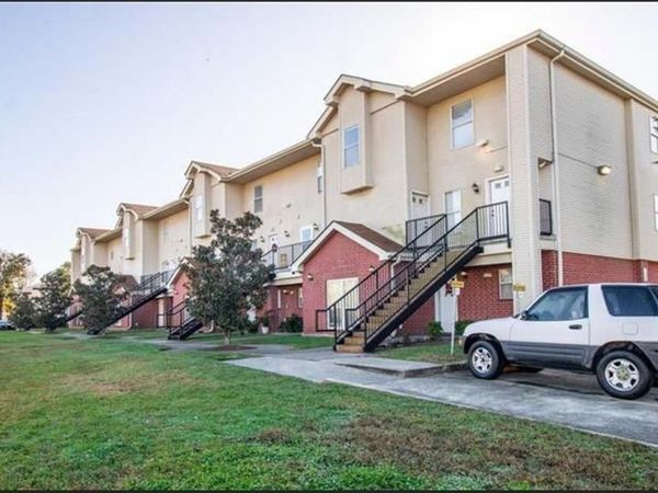 2500 MANSON Avenue, Unit 102, Metairie, LA 70001