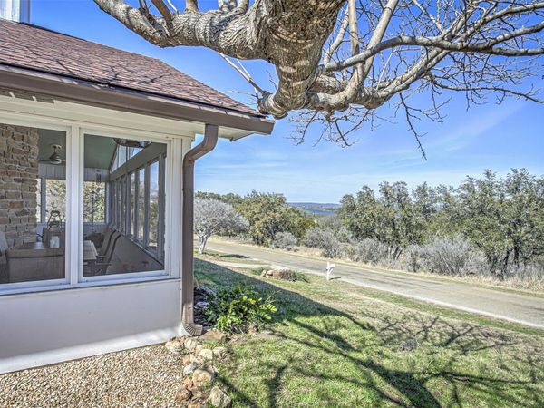 507 Mountain DR, Horseshoe Bay, TX 78657