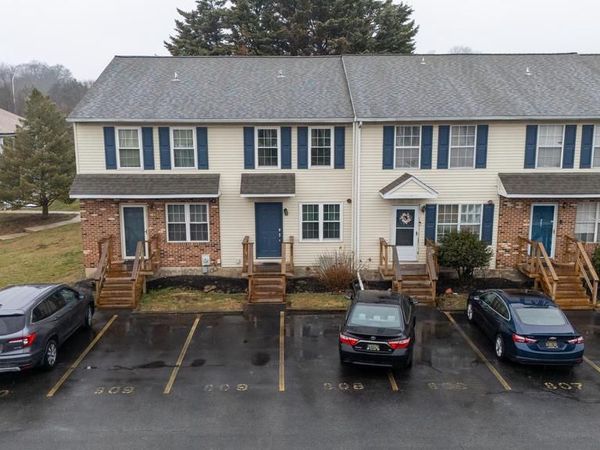 809 COBBLE CREEK CURVE, Unit 809, NEWARK, DE 19702