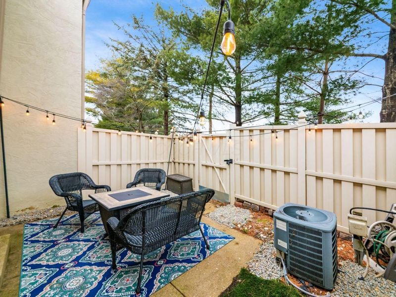 1946 Rockdale Drive, Unit 57, Columbus, OH 43229 Photo 14