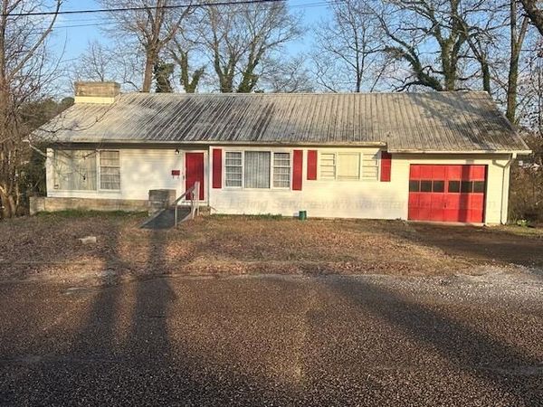 2309 10TH Ave, Haleyville, AL 35565