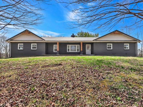 4840 Tarsus Rd, Palmyra, TN 37142