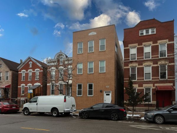 1906 S Loomis Street , Unit 3, Chicago, IL 60608