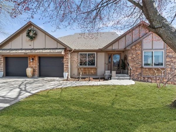 16152 150th Street, Bonner Springs, KS 66012