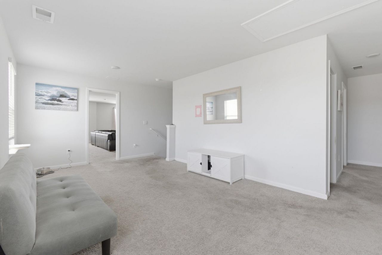 2083 Ainsley Dr. Photo 23