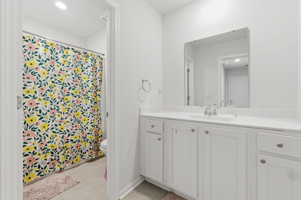 2083 Ainsley Dr. Photo 29