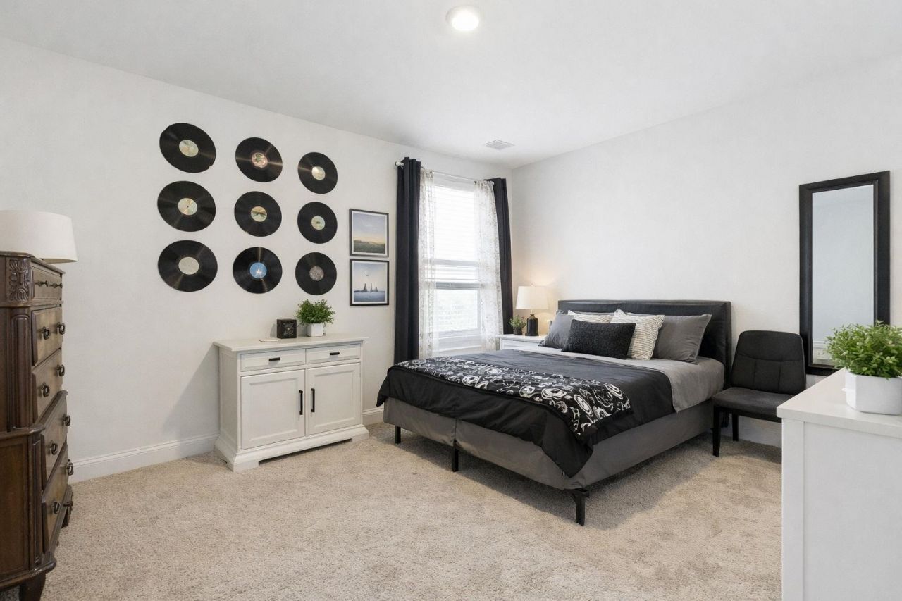 2083 Ainsley Dr. Photo 33