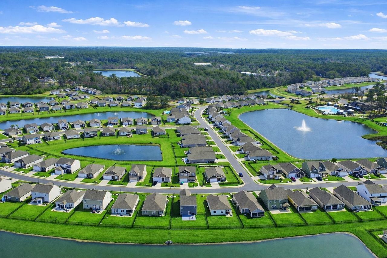 2083 Ainsley Dr. Photo 42