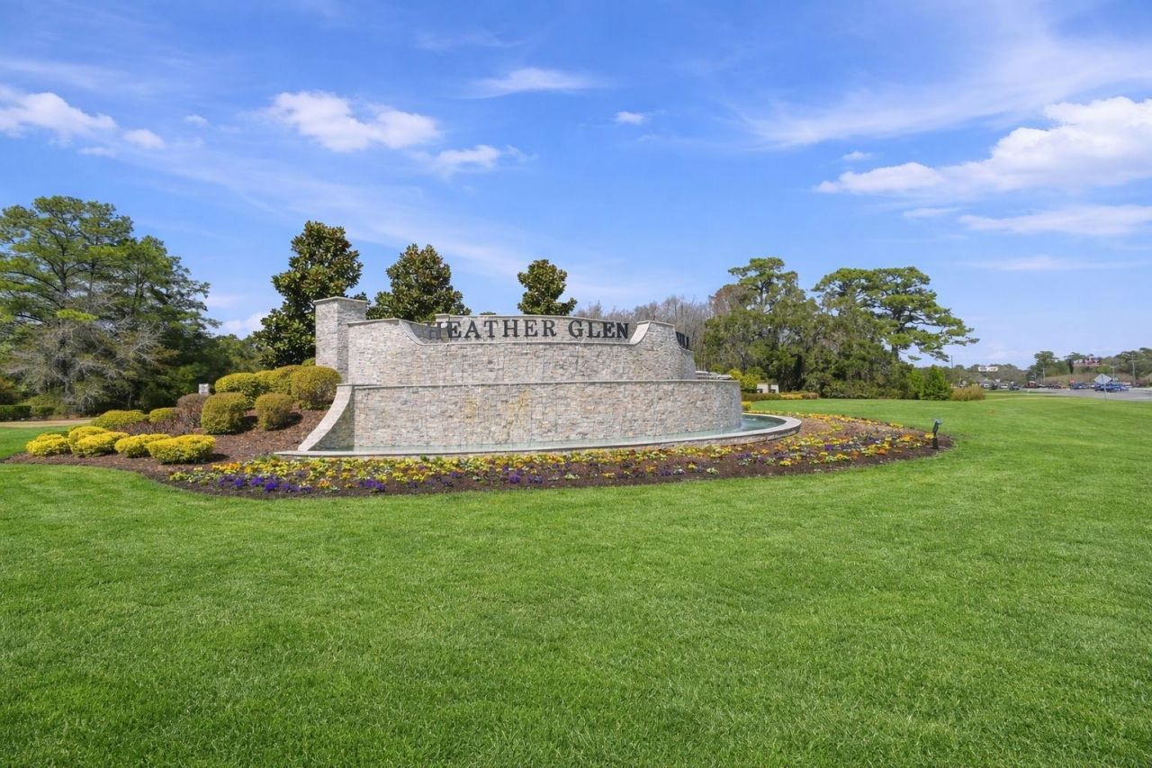 2083 Ainsley Dr. Photo 47