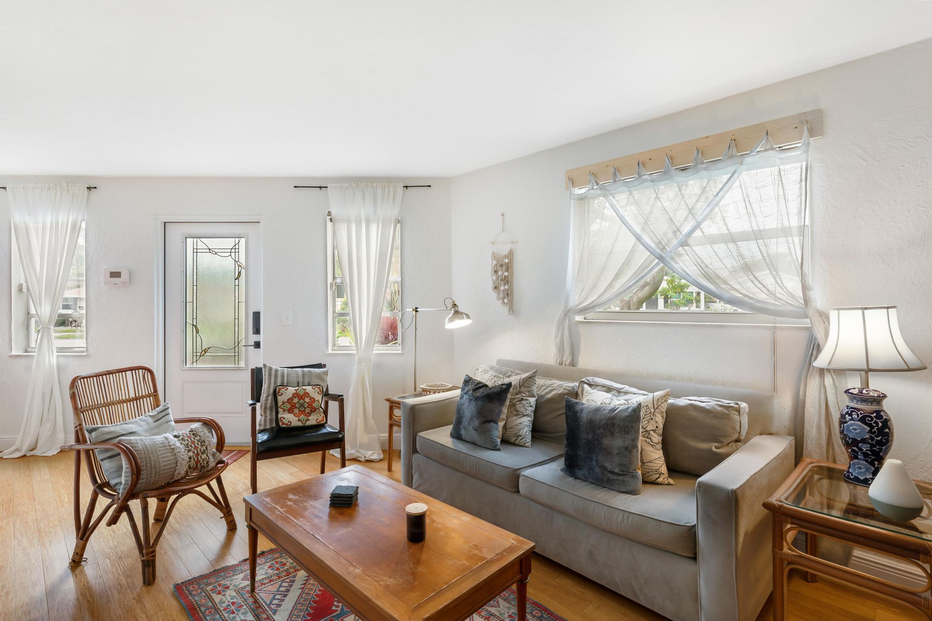 943 York Street, West Palm Beach, FL 33401 Photo