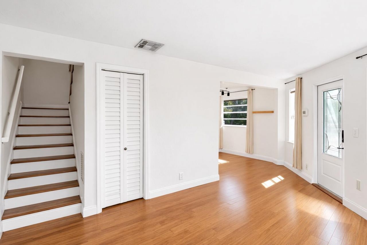 943 York Street, West Palm Beach, FL 33401 Photo