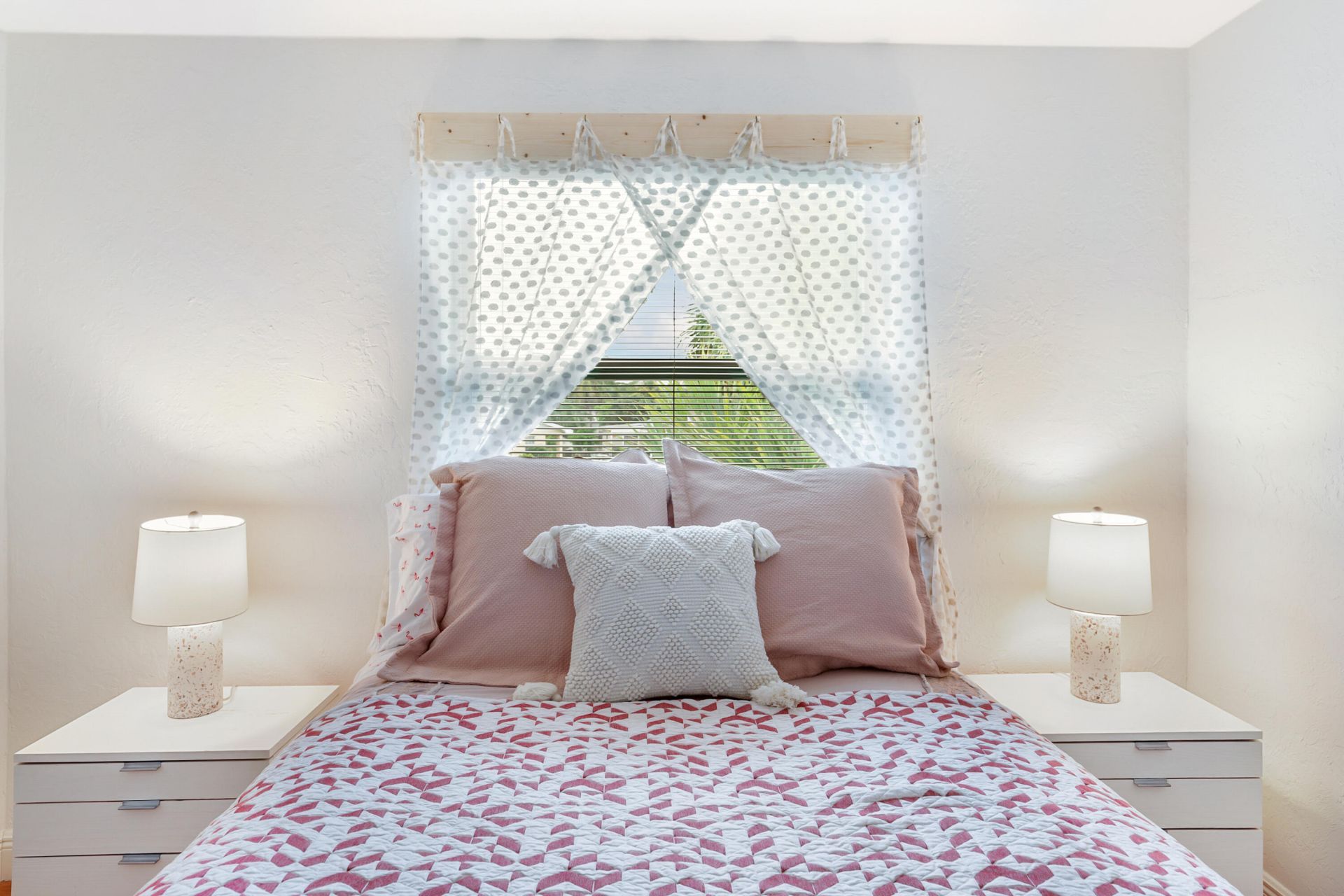 943 York Street, West Palm Beach, FL 33401 Photo