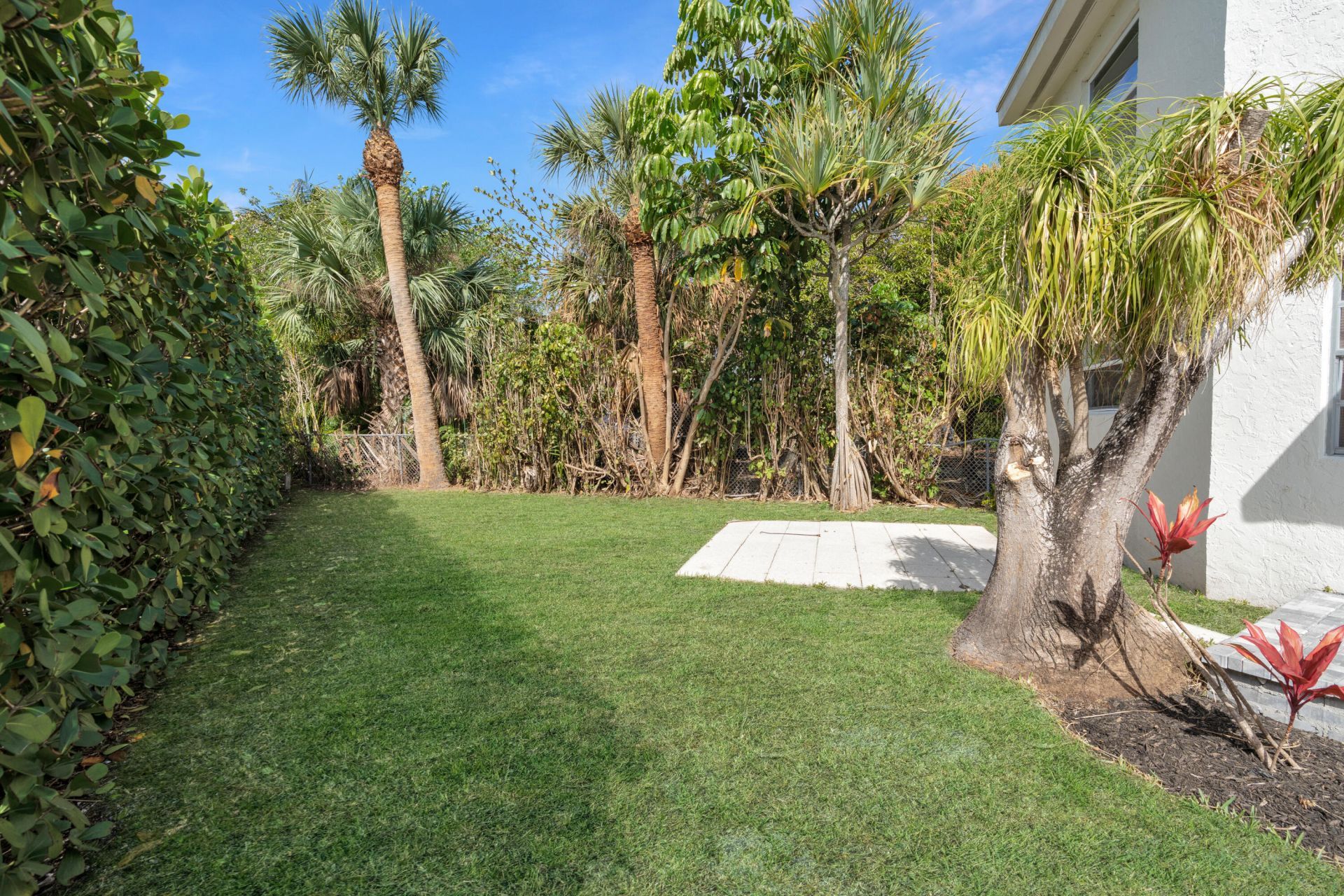 943 York Street, West Palm Beach, FL 33401 Photo