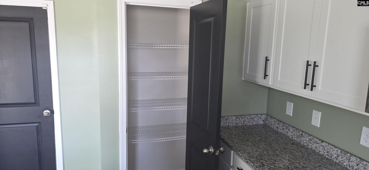 2183 Elmridge Road Photo 6