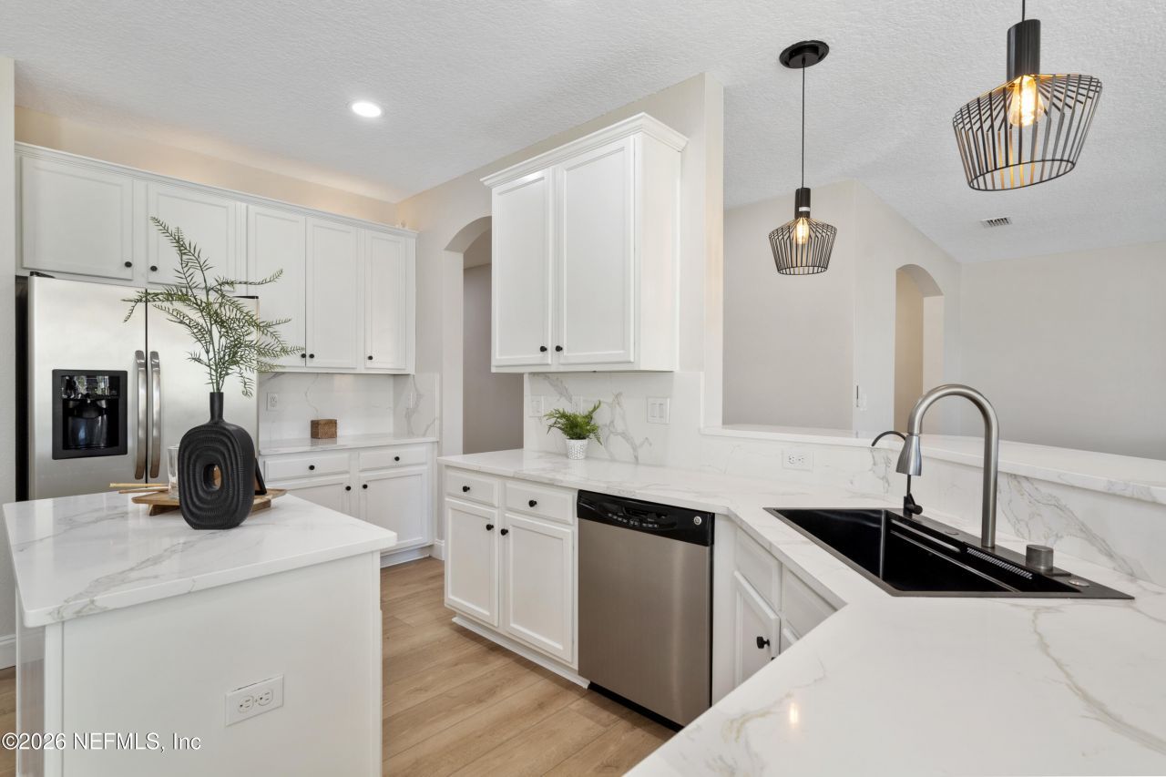 2270 Club Lake Drive, Orange Park, FL 32065 Photo