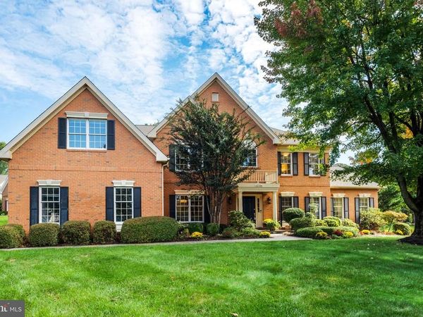 12704 AUTUMN CREST DRIVE, OAK HILL, VA 20171