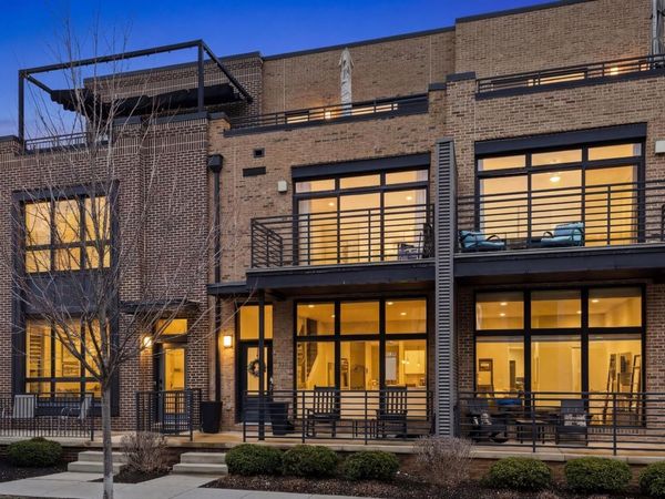 306 Neruda Avenue, Columbus, OH 43215