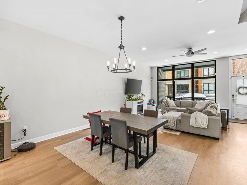 306 Neruda Avenue, Columbus, OH 43215 Photo 13