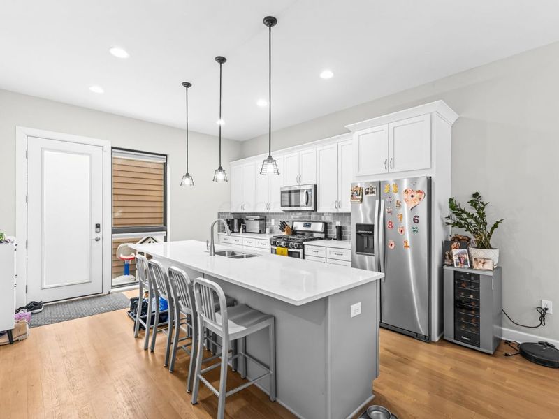 306 Neruda Avenue, Columbus, OH 43215 Photo 16