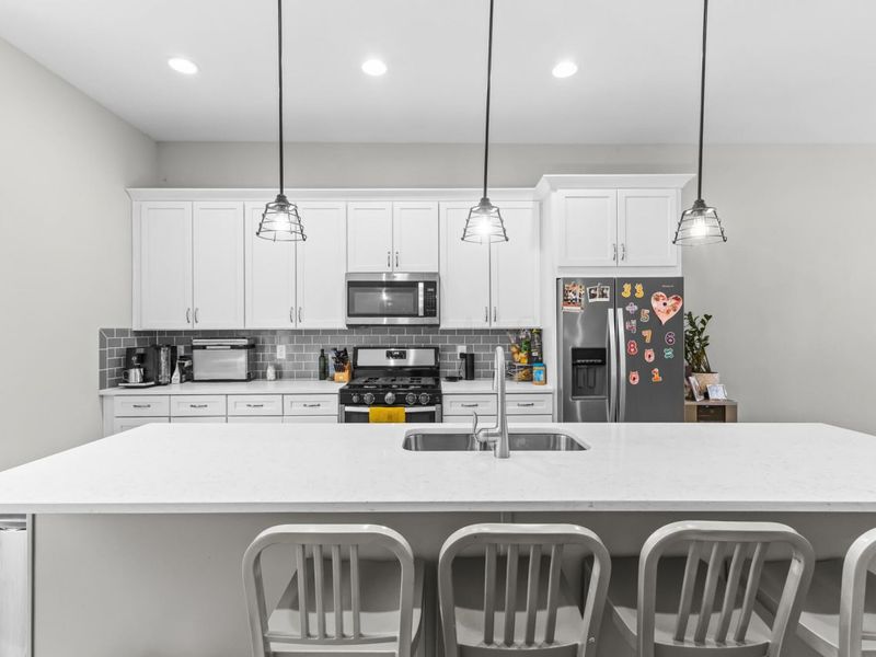 306 Neruda Avenue, Columbus, OH 43215 Photo 17