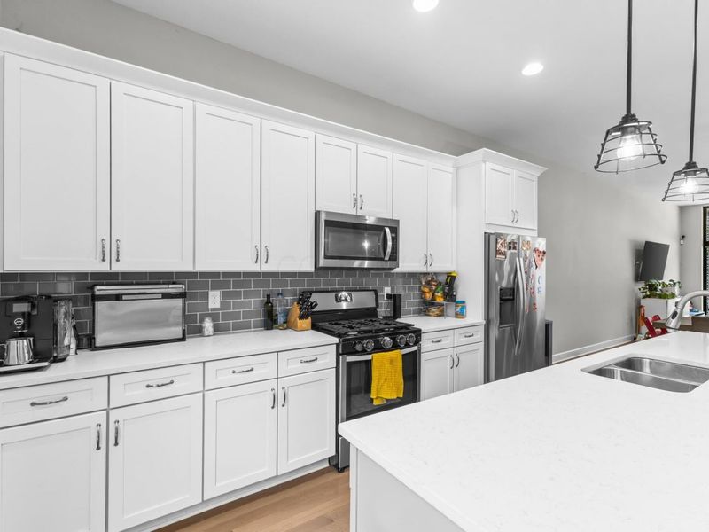 306 Neruda Avenue, Columbus, OH 43215 Photo 18