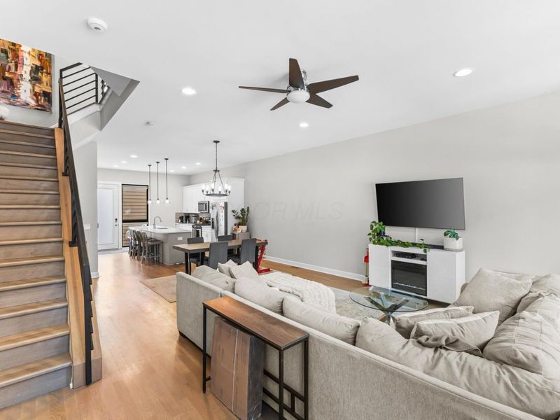 306 Neruda Avenue, Columbus, OH 43215 Photo 21