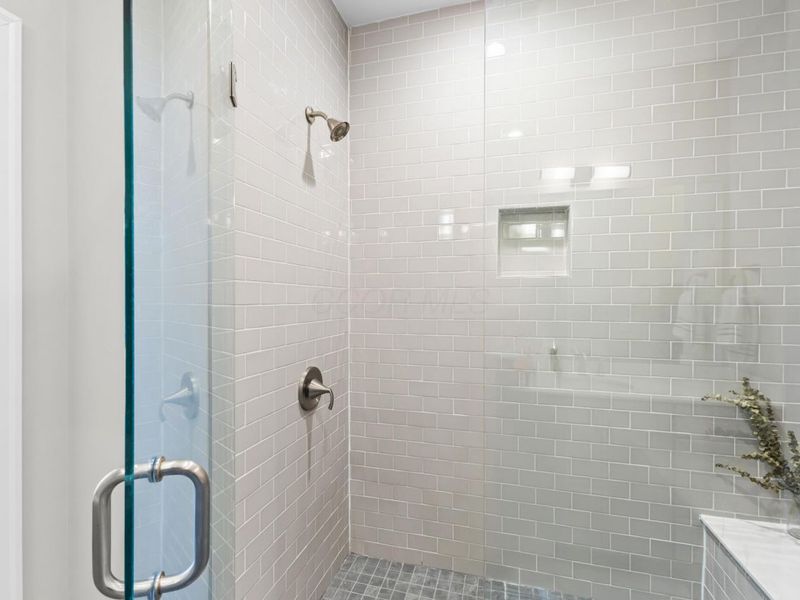 306 Neruda Avenue, Columbus, OH 43215 Photo 28