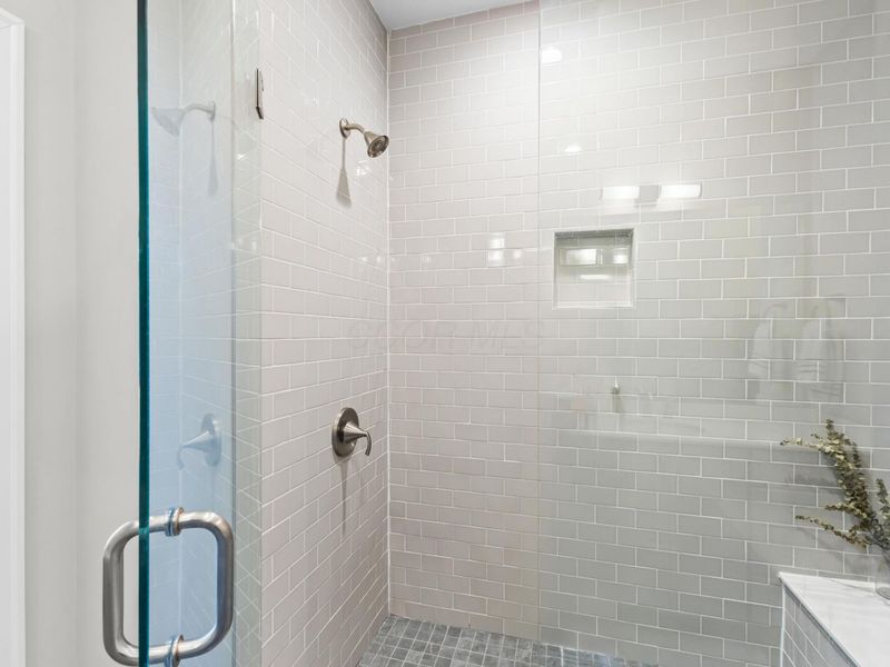306 Neruda Avenue, Columbus, OH 43215 Photo 29