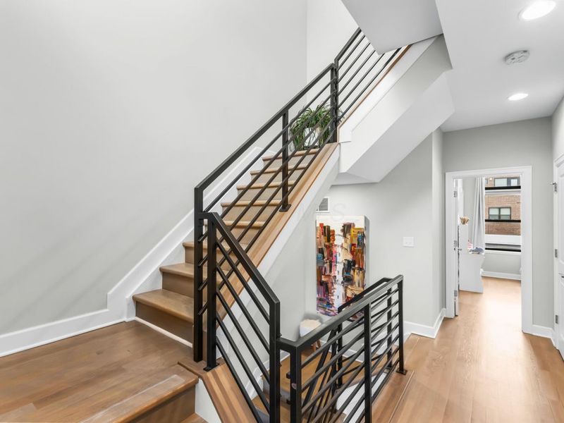 306 Neruda Avenue, Columbus, OH 43215 Photo 33