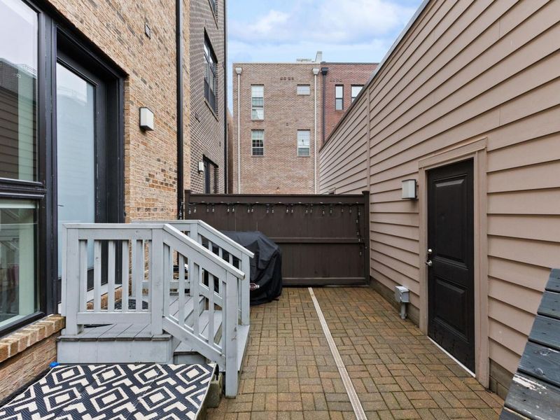 306 Neruda Avenue, Columbus, OH 43215 Photo 49