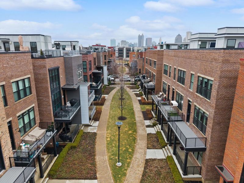 306 Neruda Avenue, Columbus, OH 43215 Photo 55