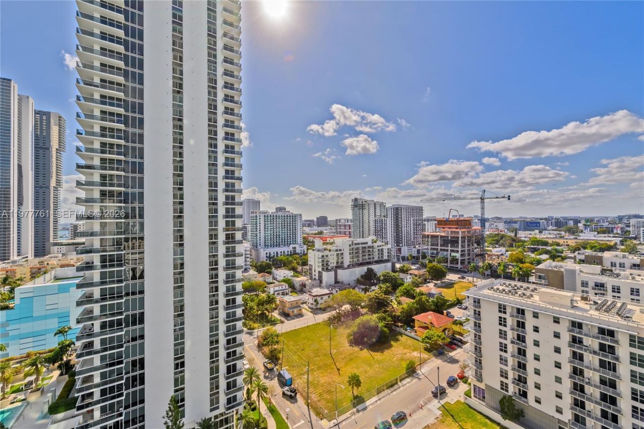 460 NE 28th St, Unit 1708, Miami, FL 33137 Photo