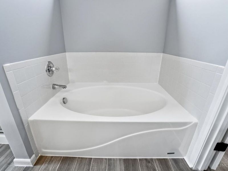 6671 Waverly Park, Hamilton Twp, OH 45152 Photo 32