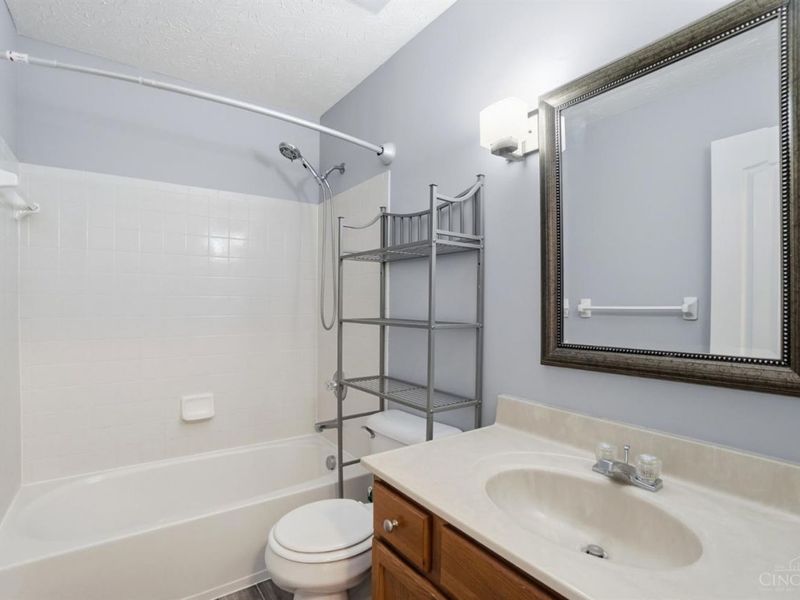 6671 Waverly Park, Hamilton Twp, OH 45152 Photo 38