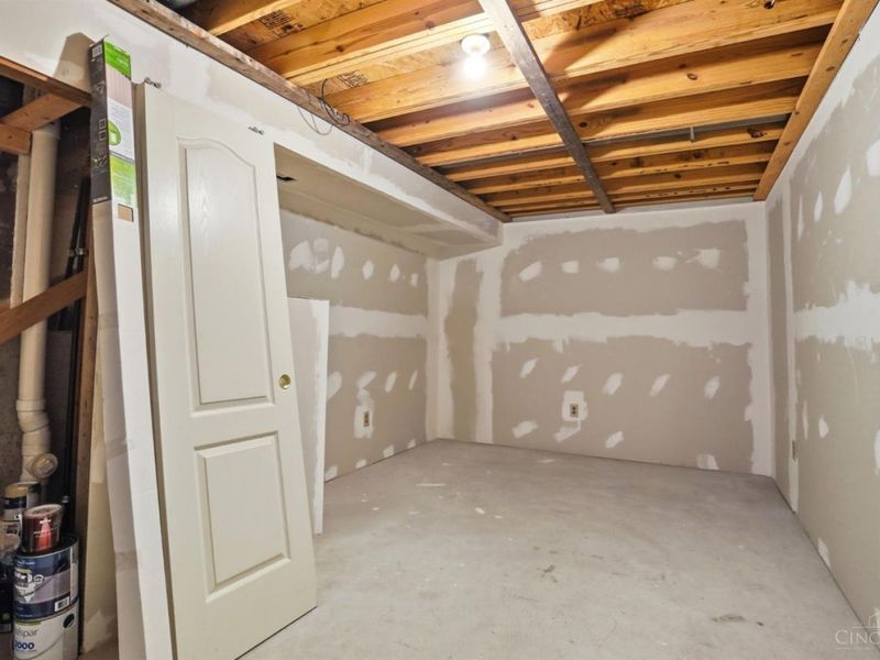 6671 Waverly Park, Hamilton Twp, OH 45152 Photo 46