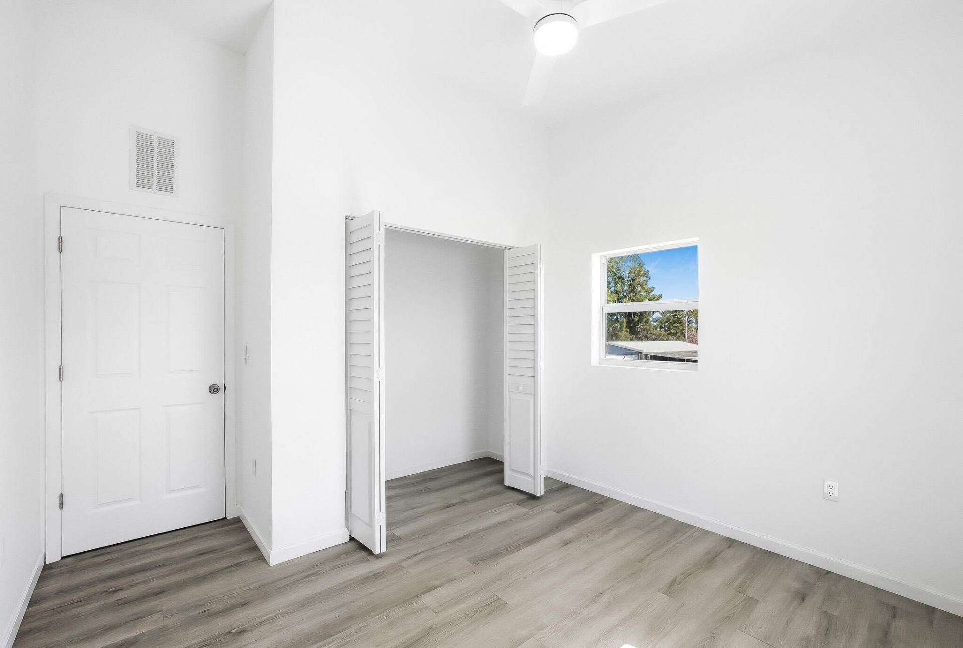 7932 SE Skylark Avenue, Hobe Sound, FL 33455 Photo