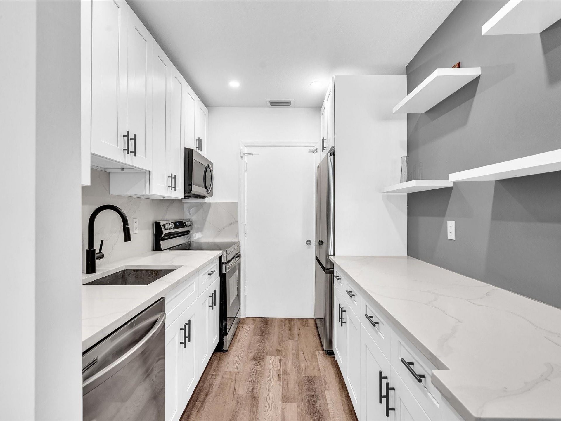 2151 NE 68th Street, Unit 226, Fort Lauderdale, FL 33308 Photo