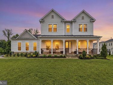 219 IDYLLIC PLACE SE, LEESBURG, VA 20175