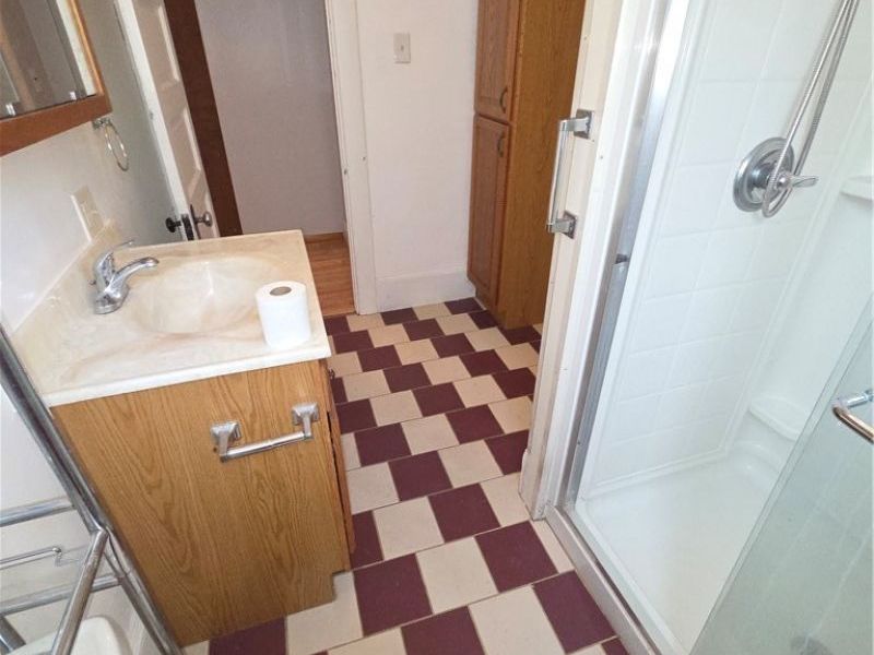 3803 E 50th Street, Unit DOWN, Cleveland, OH 44105 Photo 14