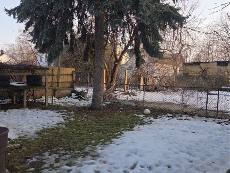 3803 E 50th Street, Unit DOWN, Cleveland, OH 44105 Photo 4