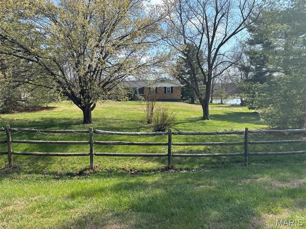 7164 Windy Valley Lane, Pacific, MO 63069