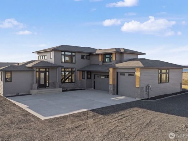 6988 Stonecrest Road NE, Moses Lake, WA 98837