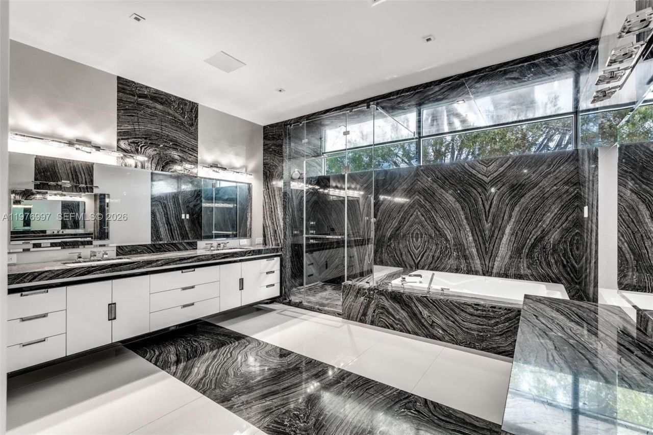 6300 SW 126th St , Pinecrest, FL 33156 Photo