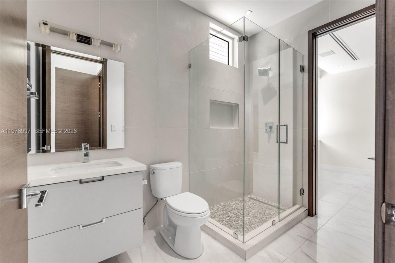 6300 SW 126th St , Pinecrest, FL 33156 Photo