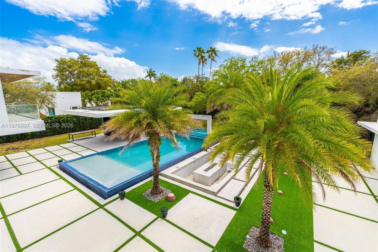 6300 SW 126th St , Pinecrest, FL 33156 Photo