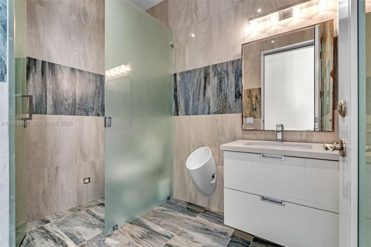 6300 SW 126th St , Pinecrest, FL 33156 Photo