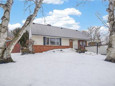 7 Catlin Avenue, Sauquoit, NY 13456