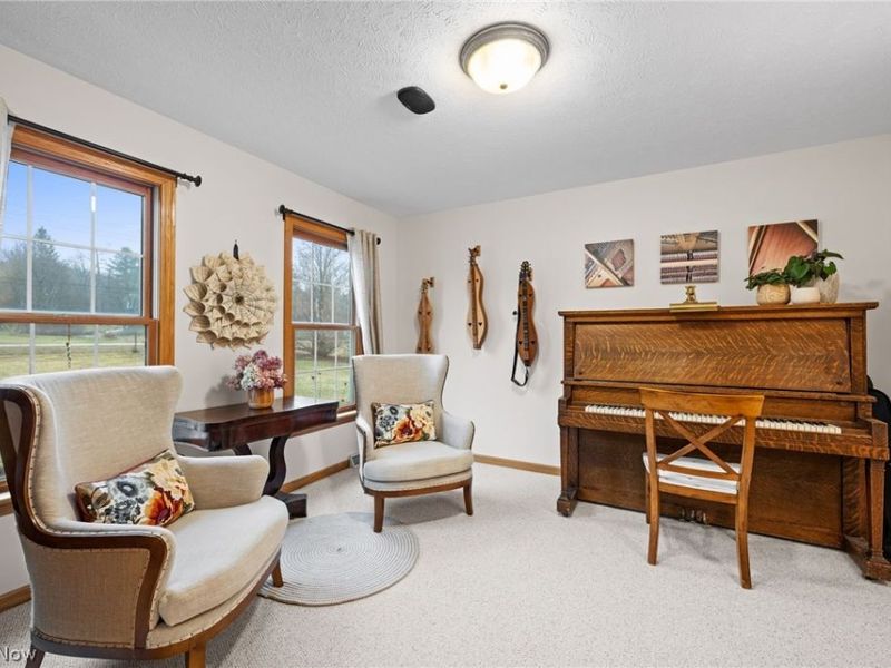 10960 Auburn Road, Chardon, OH 44024 Photo 6