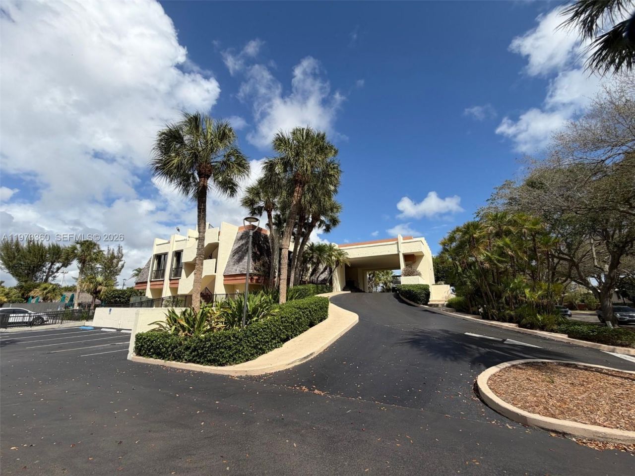 7751 SW 102nd Pl, Miami, FL 33173 Photo